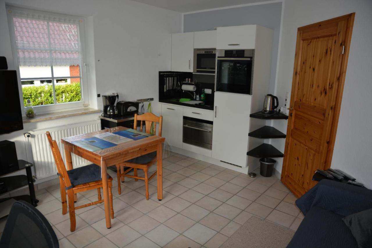 Moin, Moin & Ahoi! Apartamento Kiel Exterior foto